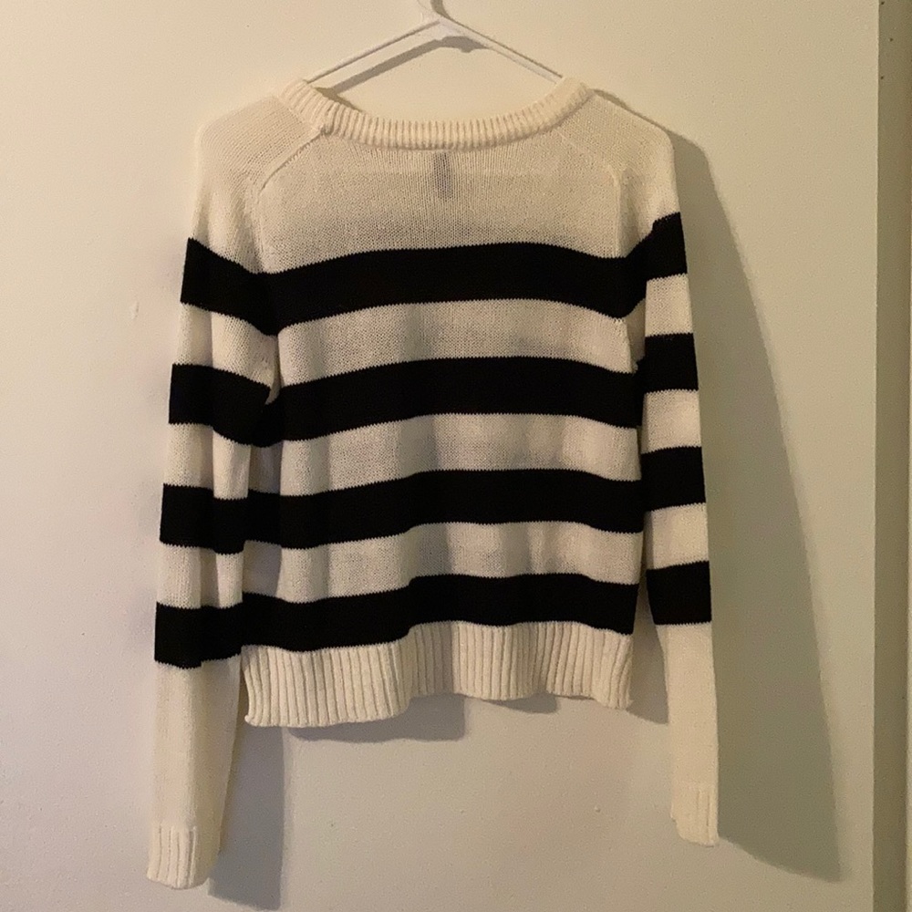 Sweater - Picture 2 of 2